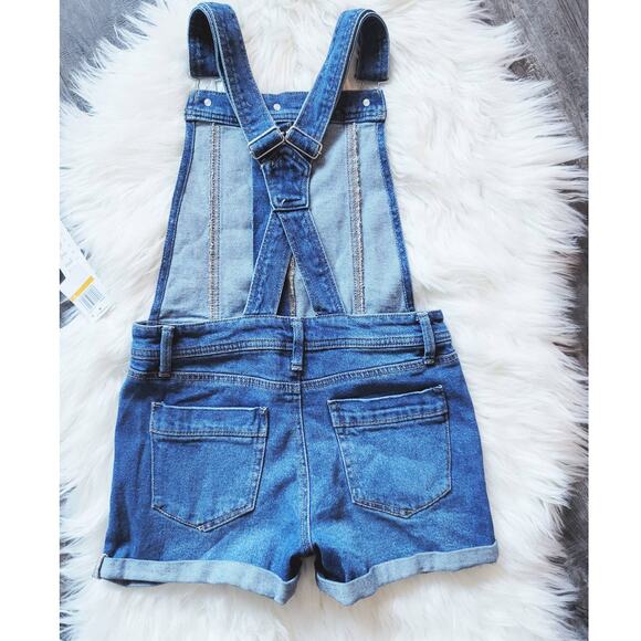 NWT Tinseltown Distressed Denim Shortalls - Small - Picture 3 of 9